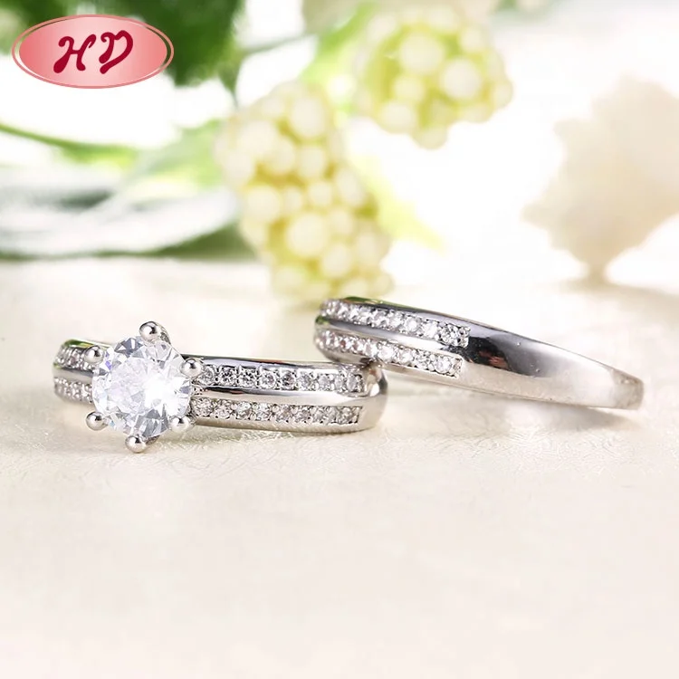 Beautiful Jewelry Single Stone Simple Design Couples Finger Ring for Wedding