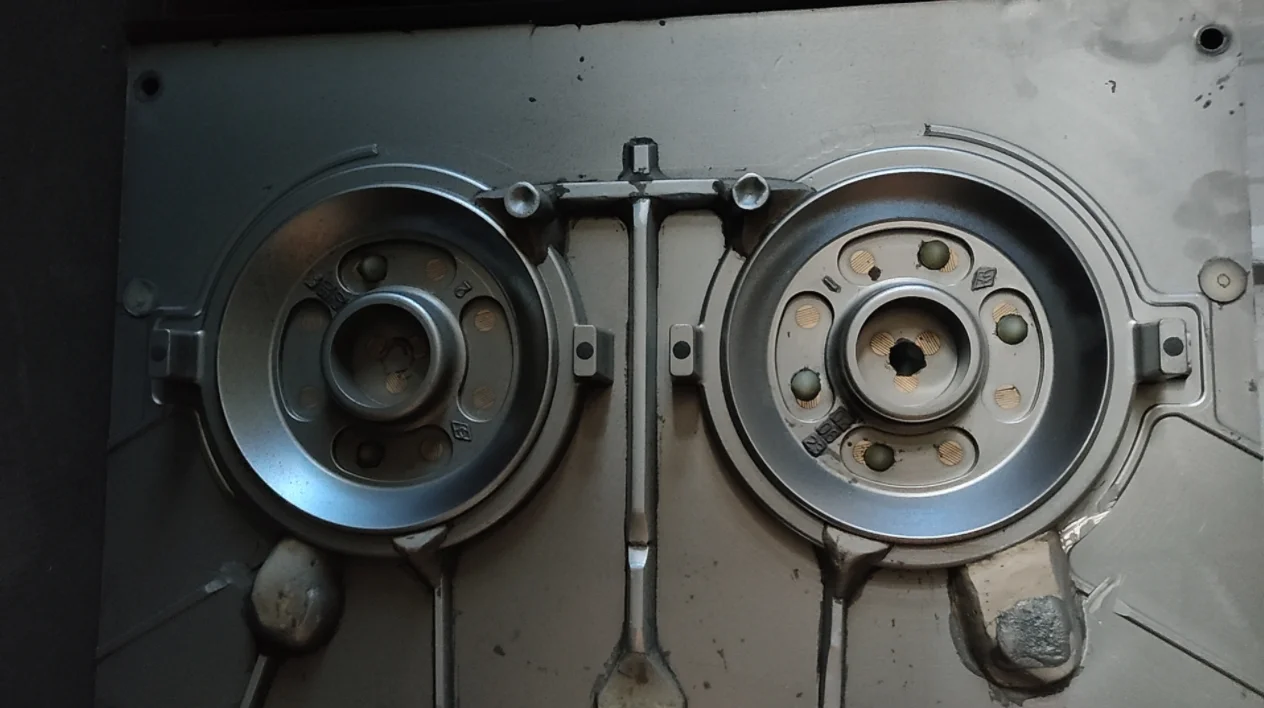 Berkeley Forge Custom Sand Casting Grey Cast Iron Fc250 Bonnet Valve ...