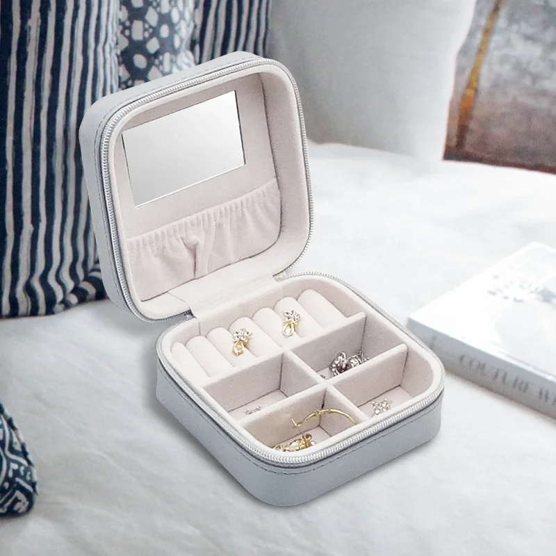 Маленькие кожаные чехлы для ювелирных изделий, дорожный органайзер для ювелирных изделий, коробка для хранения косметики с логотипом на заказ, органайзер для косметики