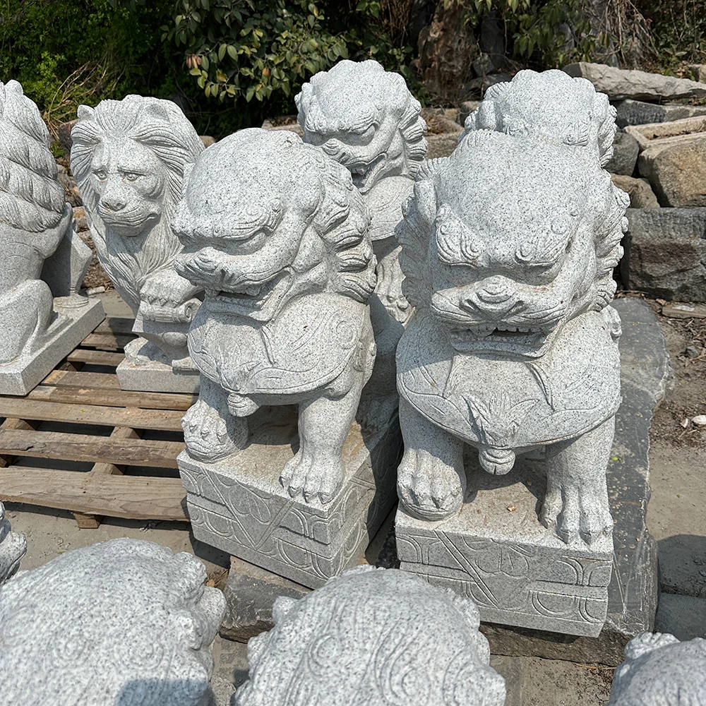 Best Selling Large Marble Stone Fu Dog Sculpture Hand Carved Modern Chinese Style Foo Dog for Outdoor Use