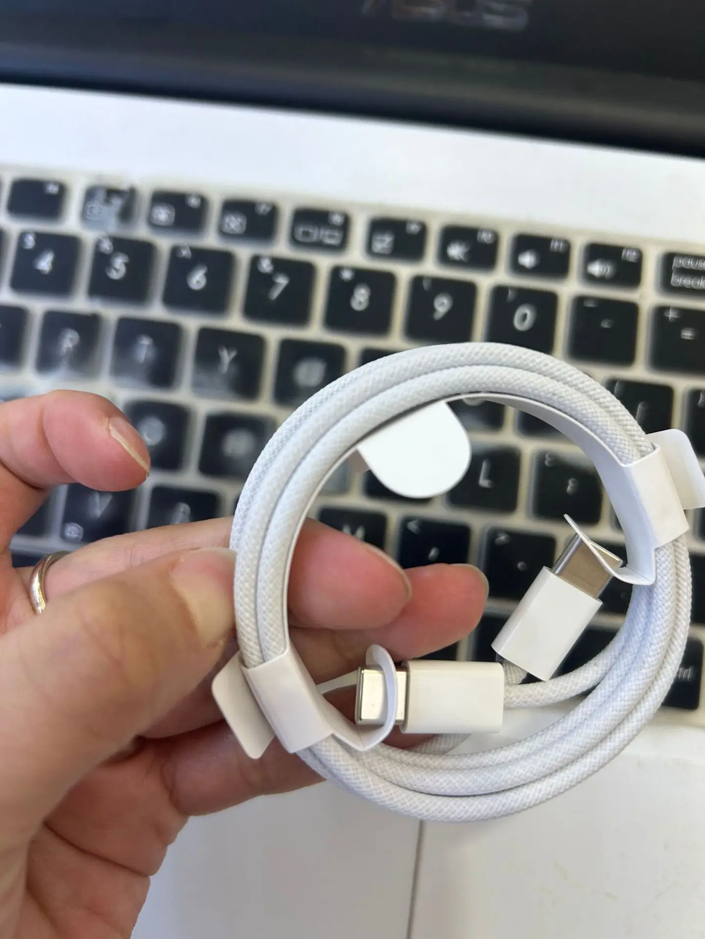 Nylon Braided Mesh Flexible 60W Fast Charging Cable - Image 3