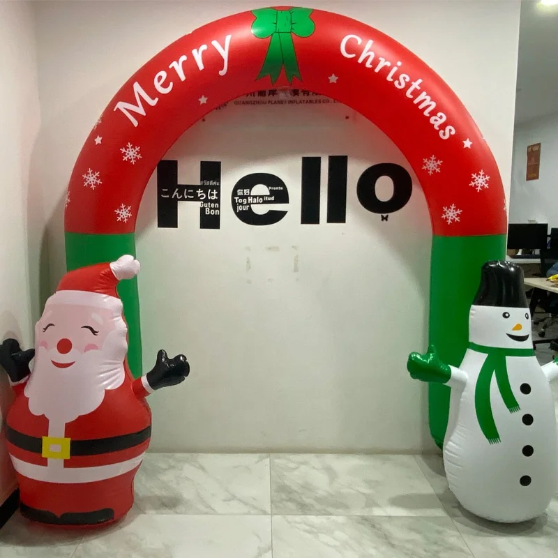 240万個のクリスマス用屋外装飾、エアで膨らませるアーチ型の飾り