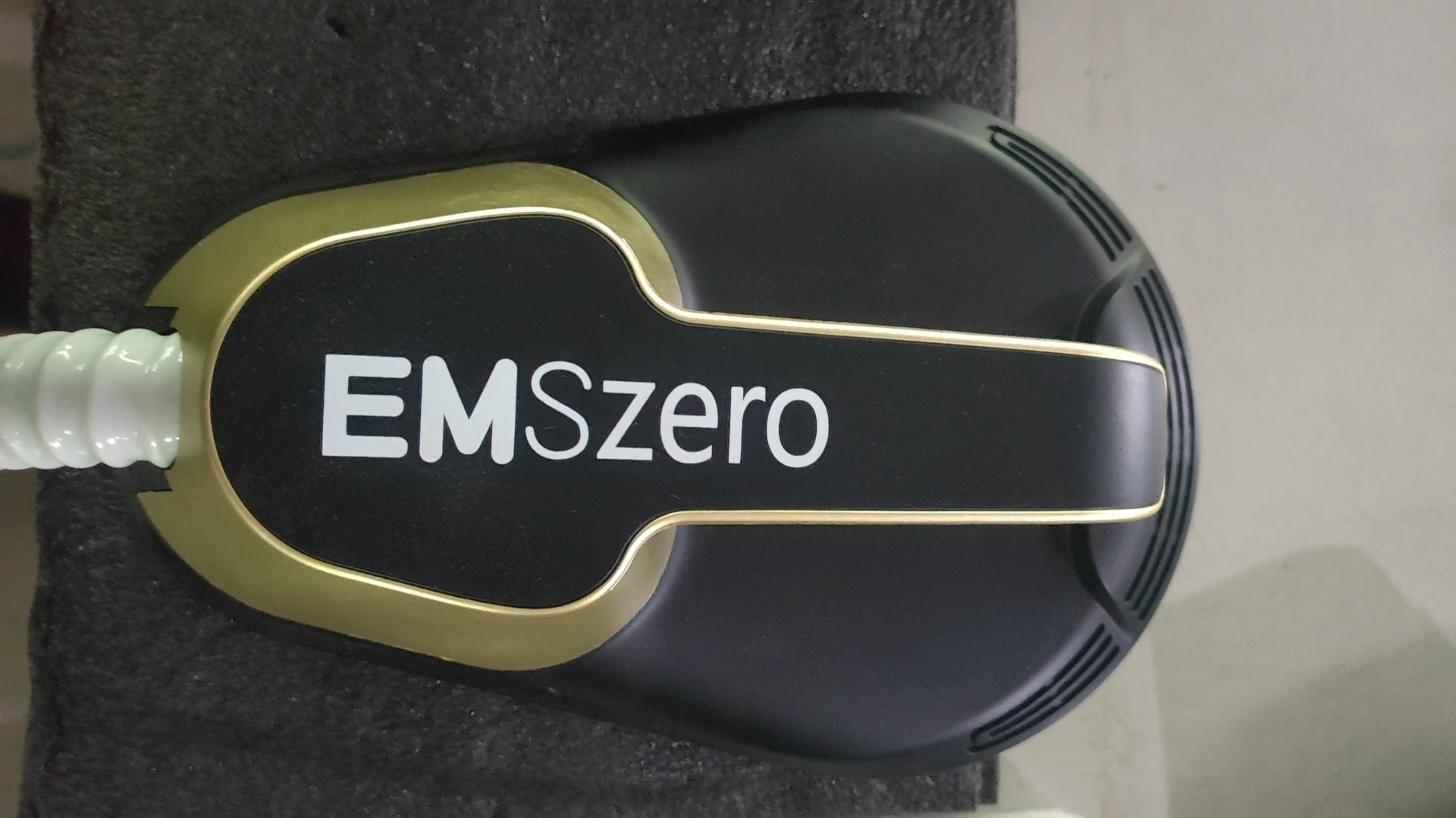 EMSzero Neo RF 2 Hande EMS Body Sculpt Hi-emt Muscle Enhancement Fat Removal Electromagnetic Stimulation Machine for Salon Home