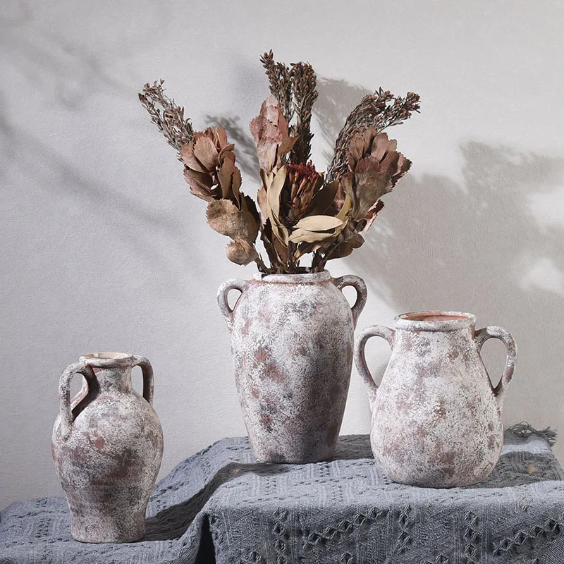 Best Seller High-end Ceramic Jar Soft Decoration Living Room Retro Ceramic Jar Vase for Homestay Flower Arrangement