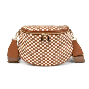 Hot Selling Women's New Fashion Waterproof Nylon Fanny Pack Cute Crossbody Sport Waist Bag with Checker Pattern Girls' Belt Bag