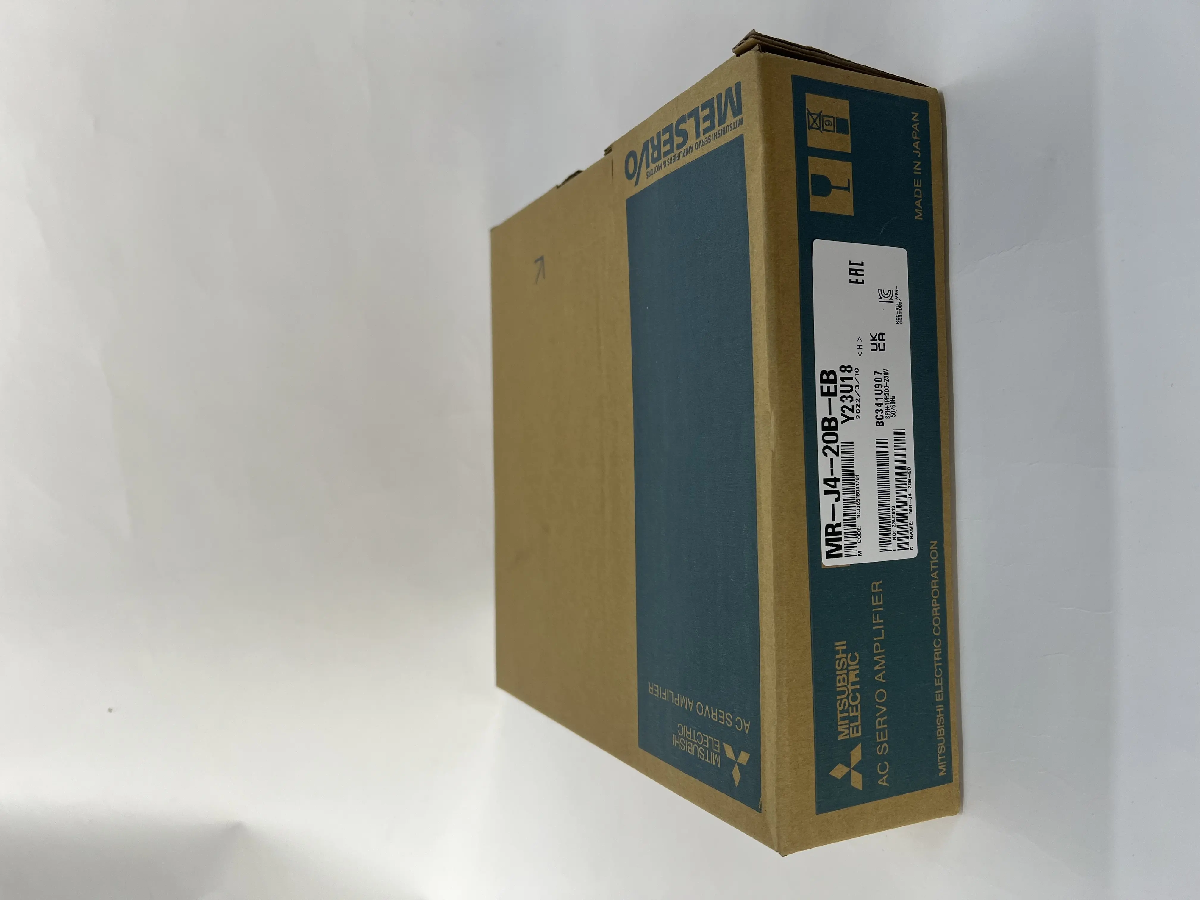 Mitsubishi AC Servo Amplifier MR-J4-20B-EB Mitsubishi AC Servo Amplifier MR-J4-20B-EB