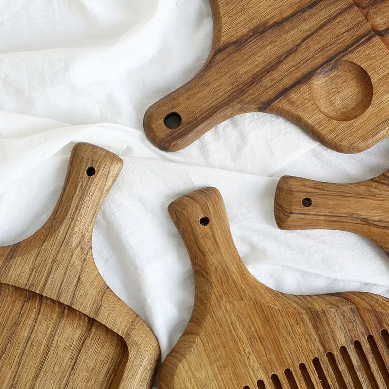 Wholesale/custom New Design Heart Shape Bamboo Cutting Board
