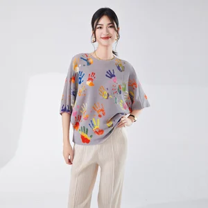 High Quality Summer Women's Pleated Top Design Bat Sleeve Loose Casual Style Stretch Printed Short-Sleeved T-Shirt