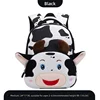 Vache noire de taille moyenne, maternelle, classe moyenne-avancée