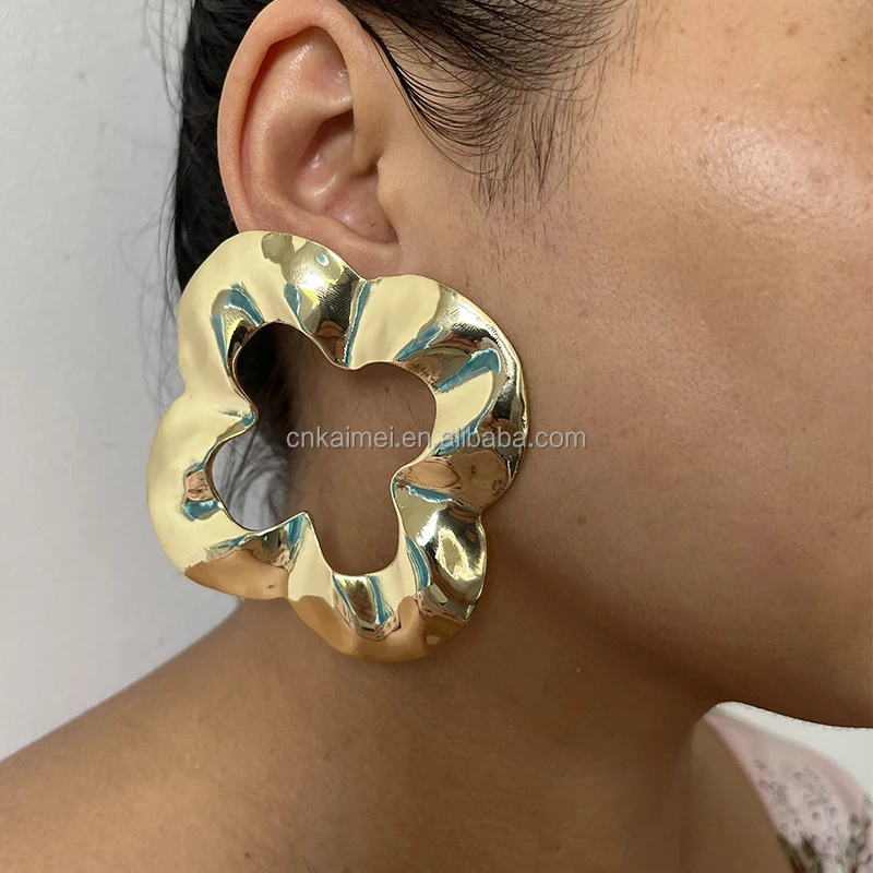 Kaimei earrings8.jpg