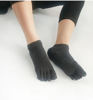 women five finger anti non slip pilates yoga socks half anti-slip 5 toe ankle antislip grip toeless yoga socks