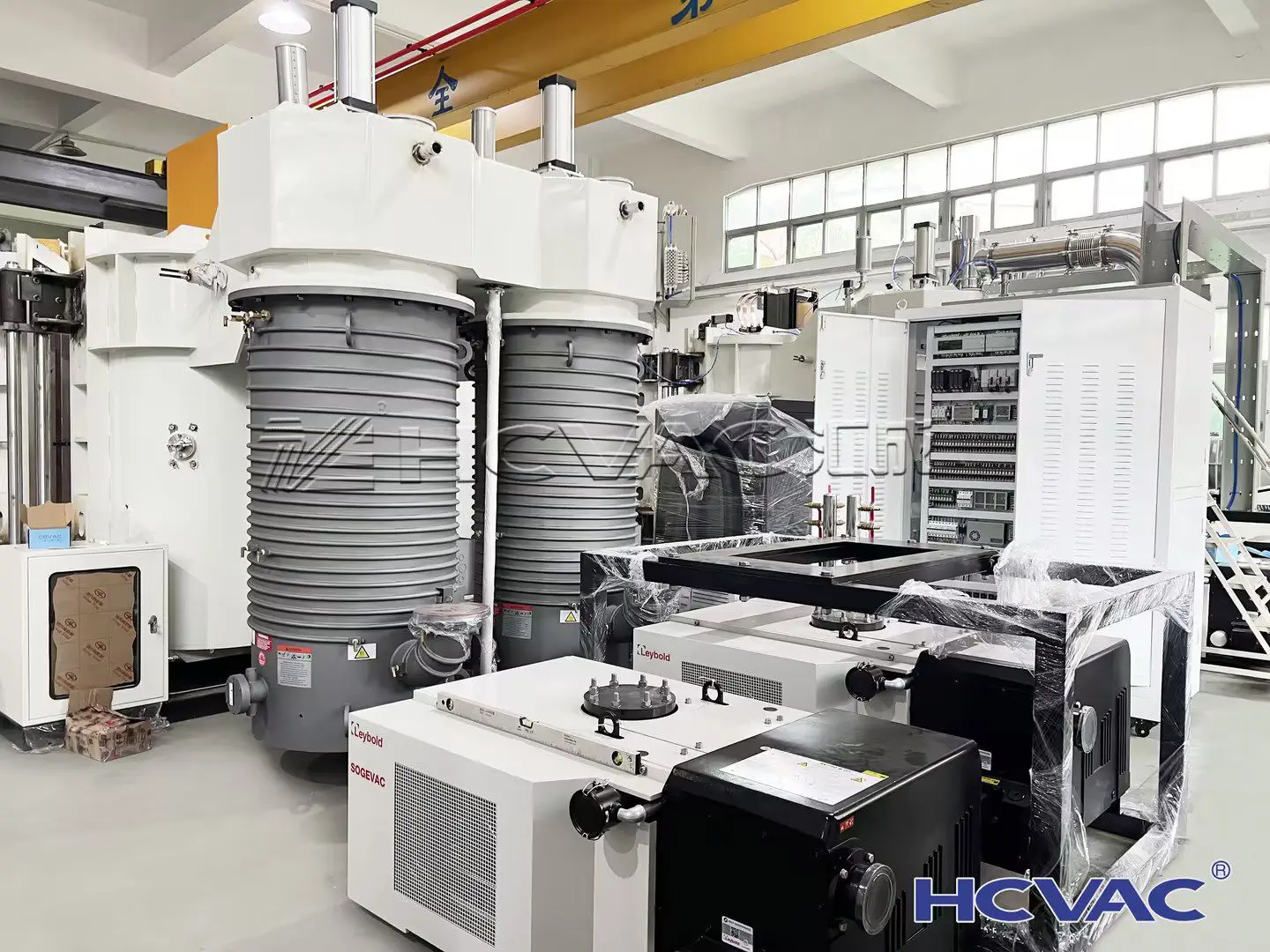 ABS PP PC PE Plastic Vacuum Coating Equipment - PVD Metallization for ...