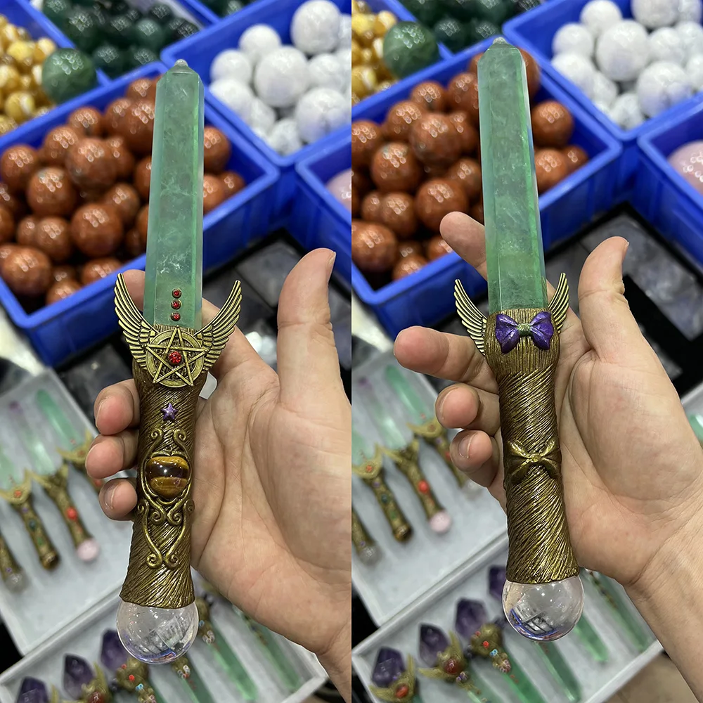 グリーンフローライト　クリスタル　オベリスク　彫刻工芸品　7cm グリーンフローライト クリスタル オベリスク 彫刻工芸品 7cm 置物