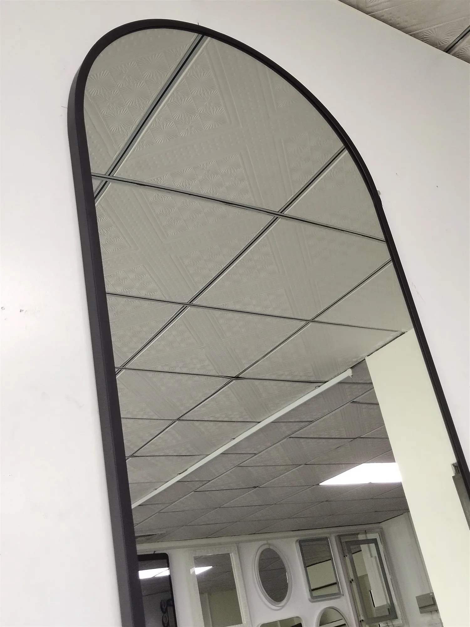 Rectangular Full Length Framed Oval LED Light Mirror Bathroom Decorative Mirror
