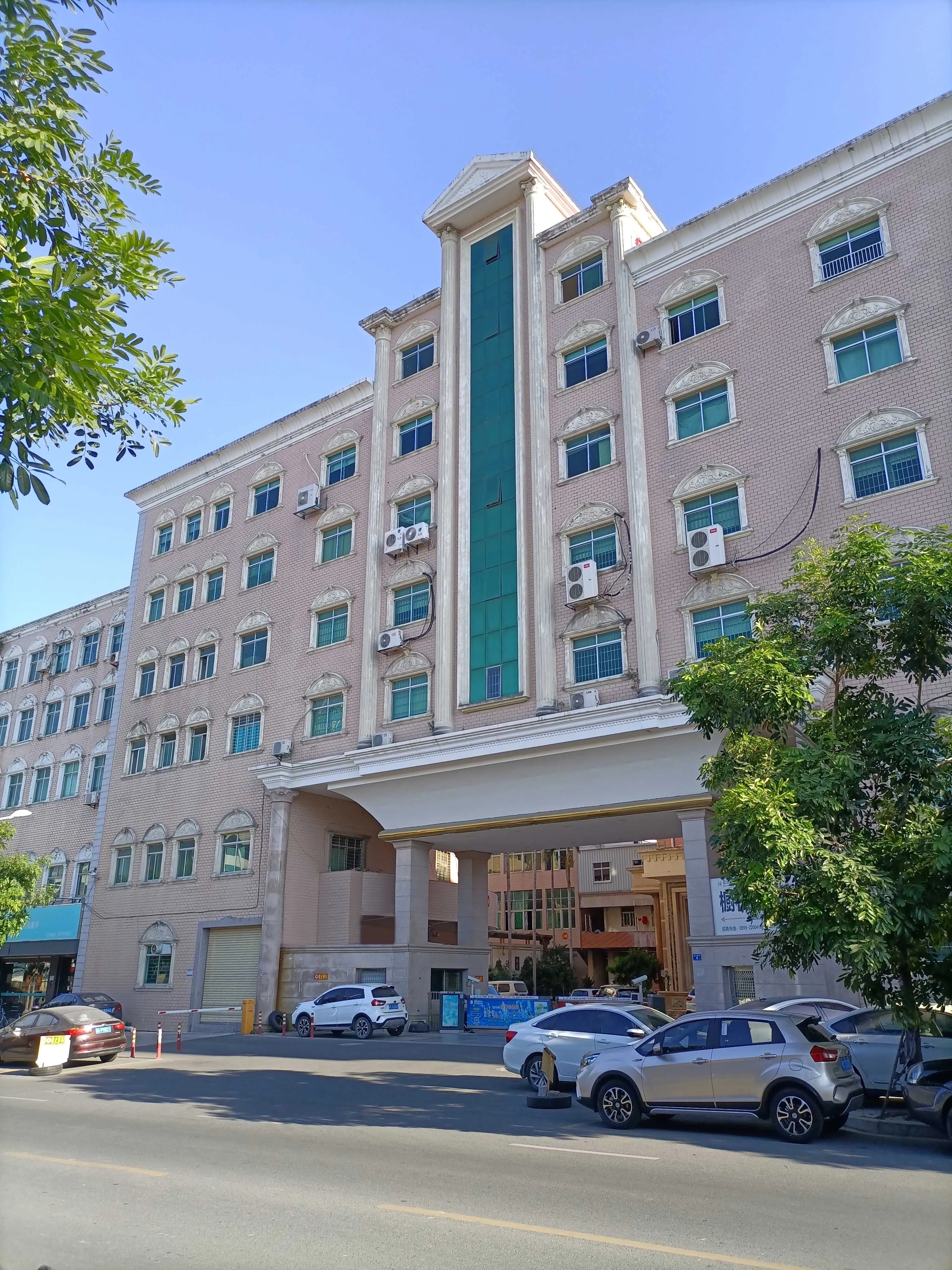 Quanzhou Extraworld Imp And Exp Trading Co., Ltd.