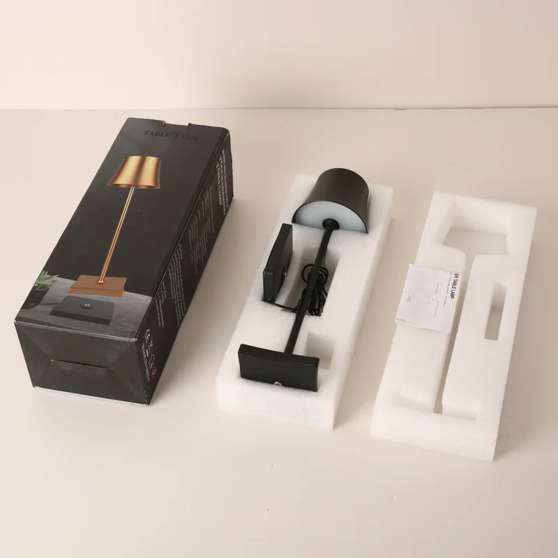 Customizable rechargeable cordless led table lamp metal table light for