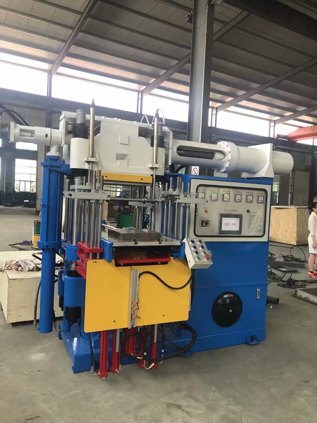 Factory Used 200T Rubber Injection Molding Machine / Rubber Oil Seal Making Machine