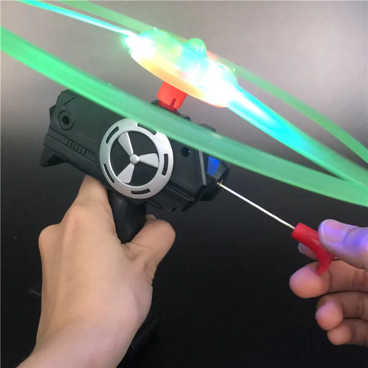 Дешевый 2020 Забавный детский уличный мини-Летающий