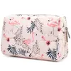 สีชมพูร้อน