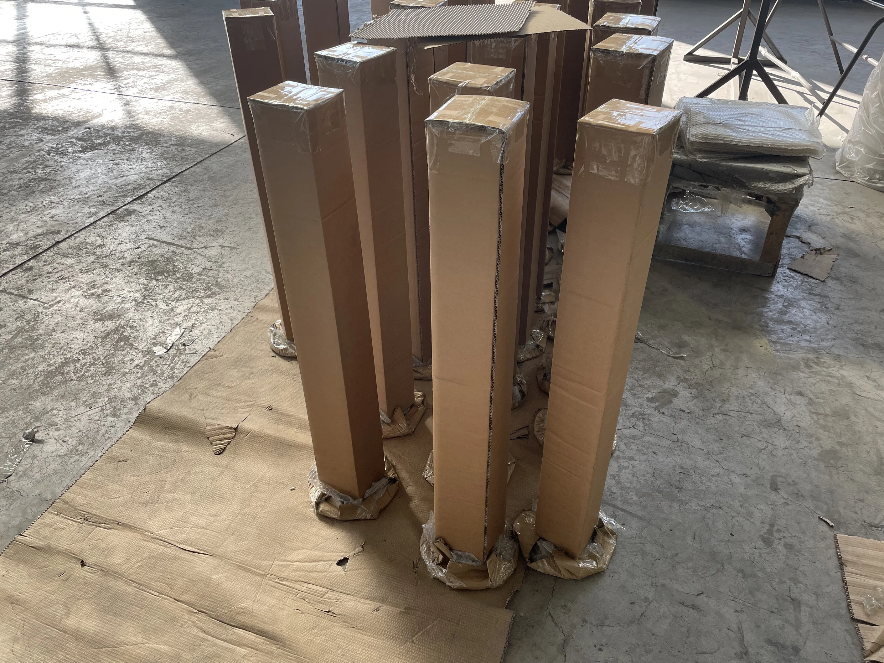 Traffic Control Metal Bollards/Security Surface Mounted Warning Bollard Stainless Steel Post Barrier for Road Street Parking