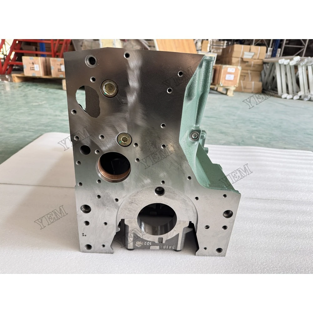 Good Quality TCD2013L042V Cylinder Block Part No. 04282828 04282829 5