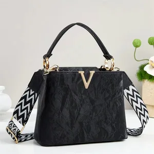 2026 New Luxury Crossbody Bags Trendy PU Leather Tote Fashion Ladies Shoulder Bags Womens Designer Handbags