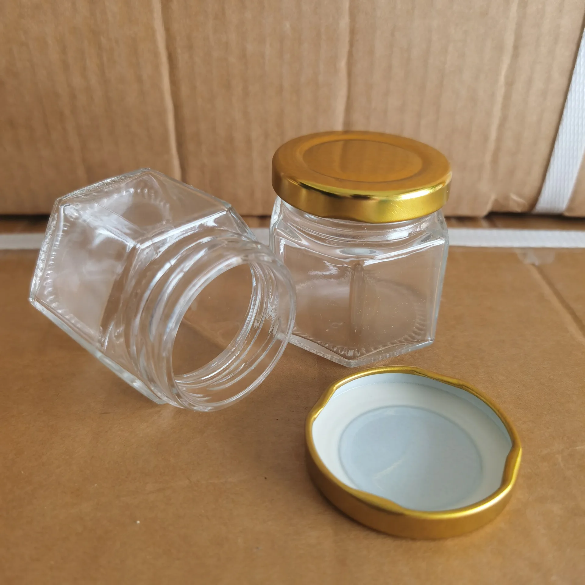 Buy Wholesale China Glass Jar Square 100ml Square Glass Honey Jar For Honey  Jam Bird Nest Super Flint Glass Sauce Bottles & 100 Ml 180 Ml 360 Ml 750 Ml  Antique Honey