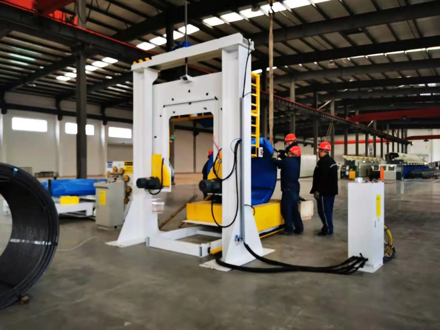 Good Price PC Strand Coil Packing Machine/ PC Strand Wire Roll Packing Machine