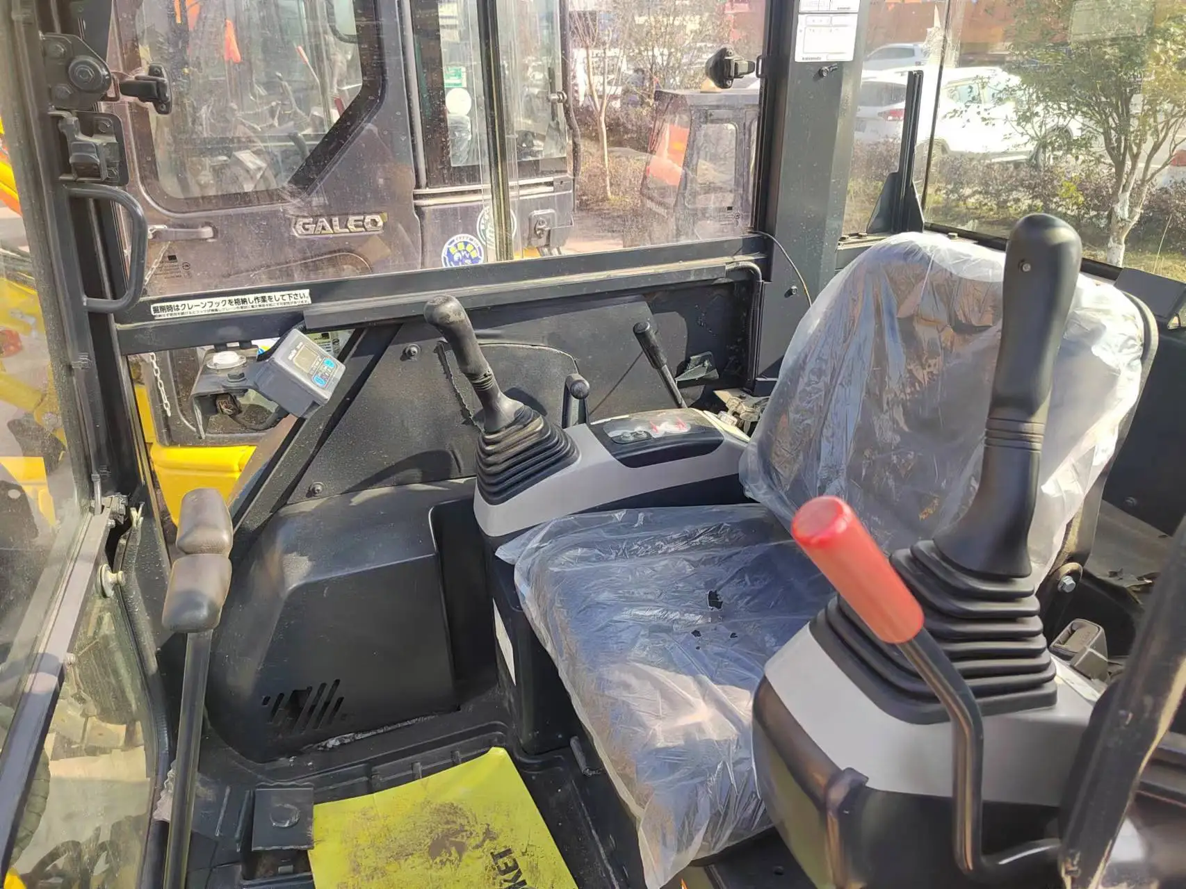 Used Original Komatsu Pc30 Crawler Excavator Japan Secondhand Pc30 3ton ...