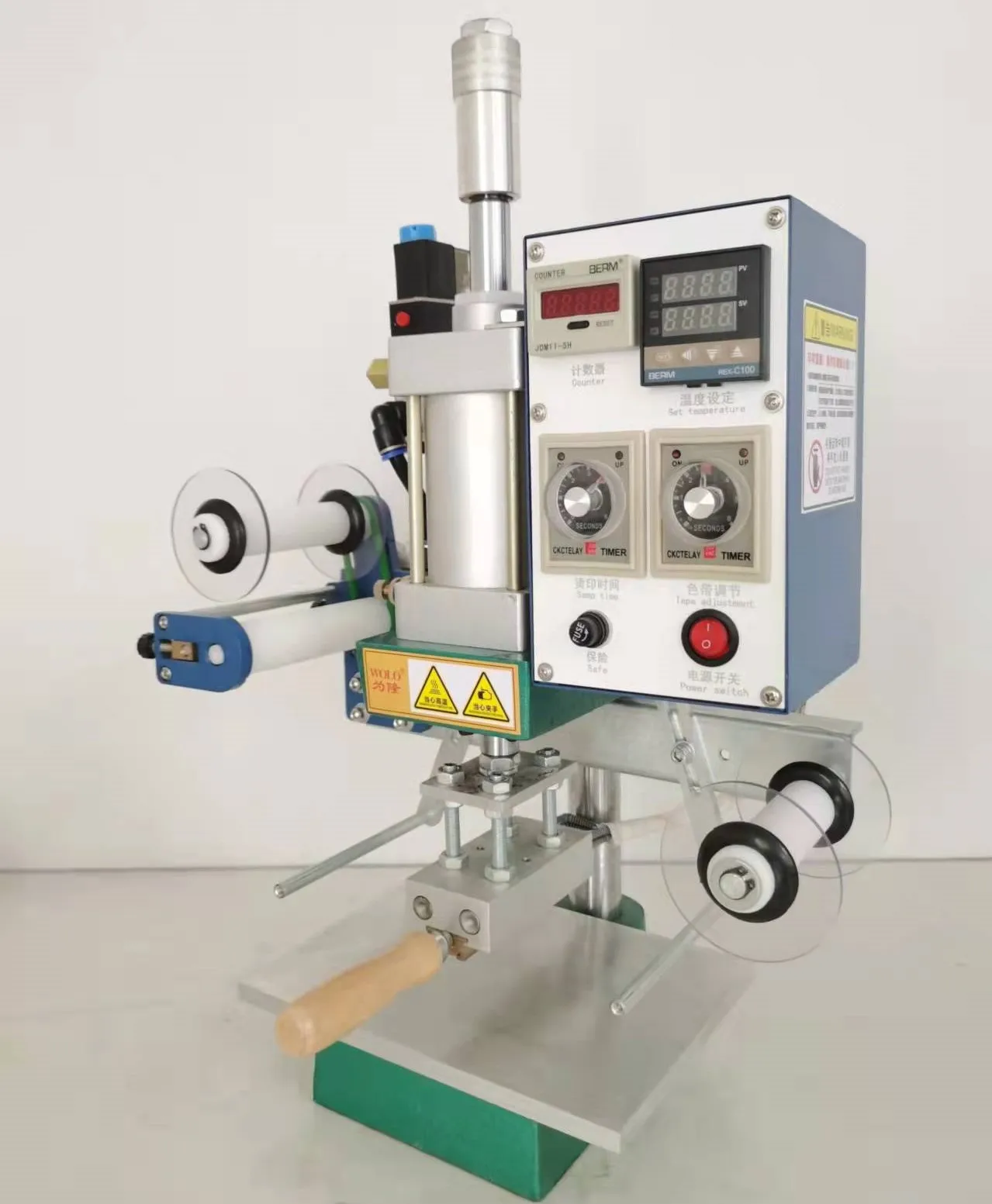 Full Automatic Paper Passing Bronzing Machine Leather Hot Stamping Trademark Shoebox Paper Plastic Hot Pressing Bronzing Machine