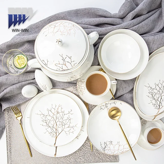 Custom Gold Pattern Design Eco-friendly 60pcs Exquisite Bone China Dinner Set for Party and Restaurant