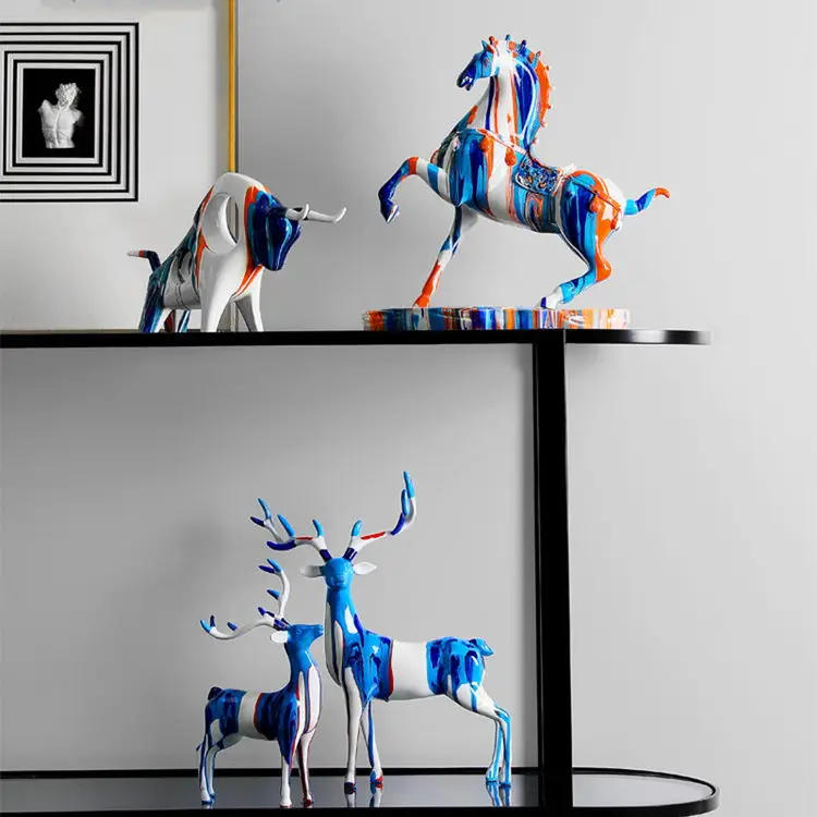 Office Creative Classical Sculpture Resin Interesting Horse Riding Sculpture Decoration