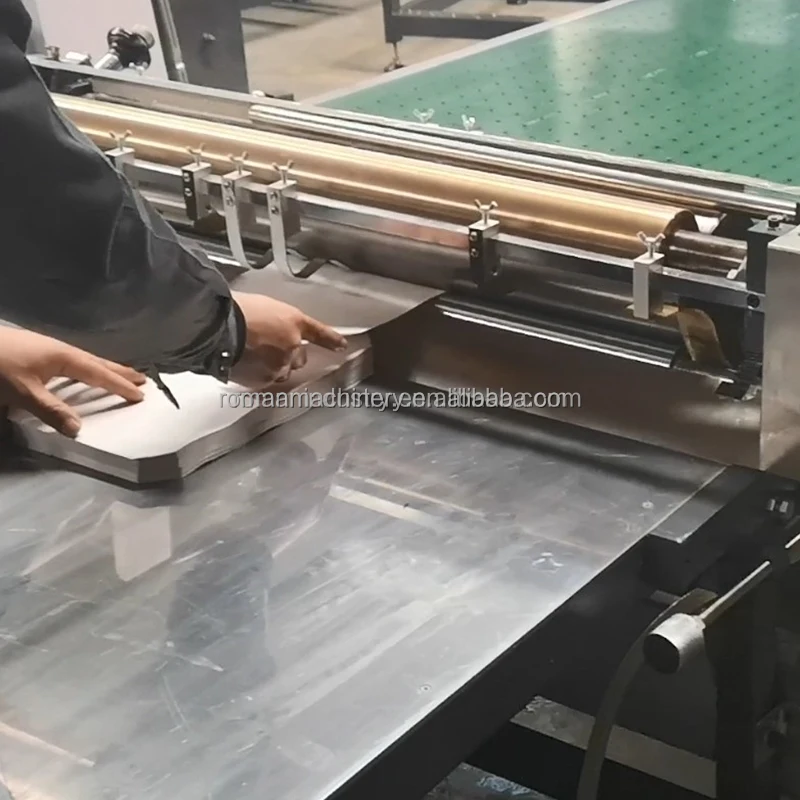 Automatic Conveyor Box Cardboard Board Glue Pasting Machine One Top Upper Side Cardboard Paper Sheet Box Feeding Gluing Machine