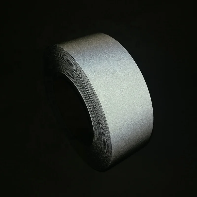 High Visibility Silver Grey Reflective Fabric Paint for Garments