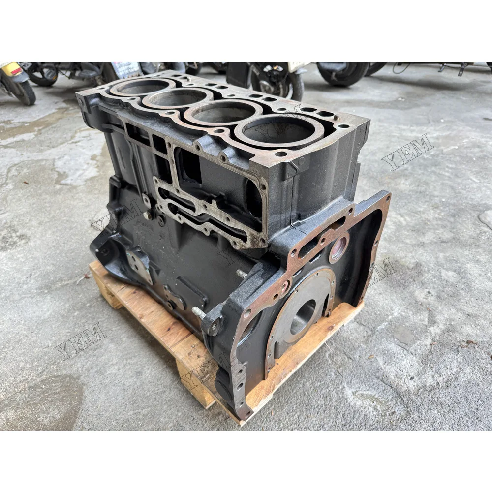 Cylinder Block ZZ50325 for Perkins 1104D-44TA Engine Spare Parts 6