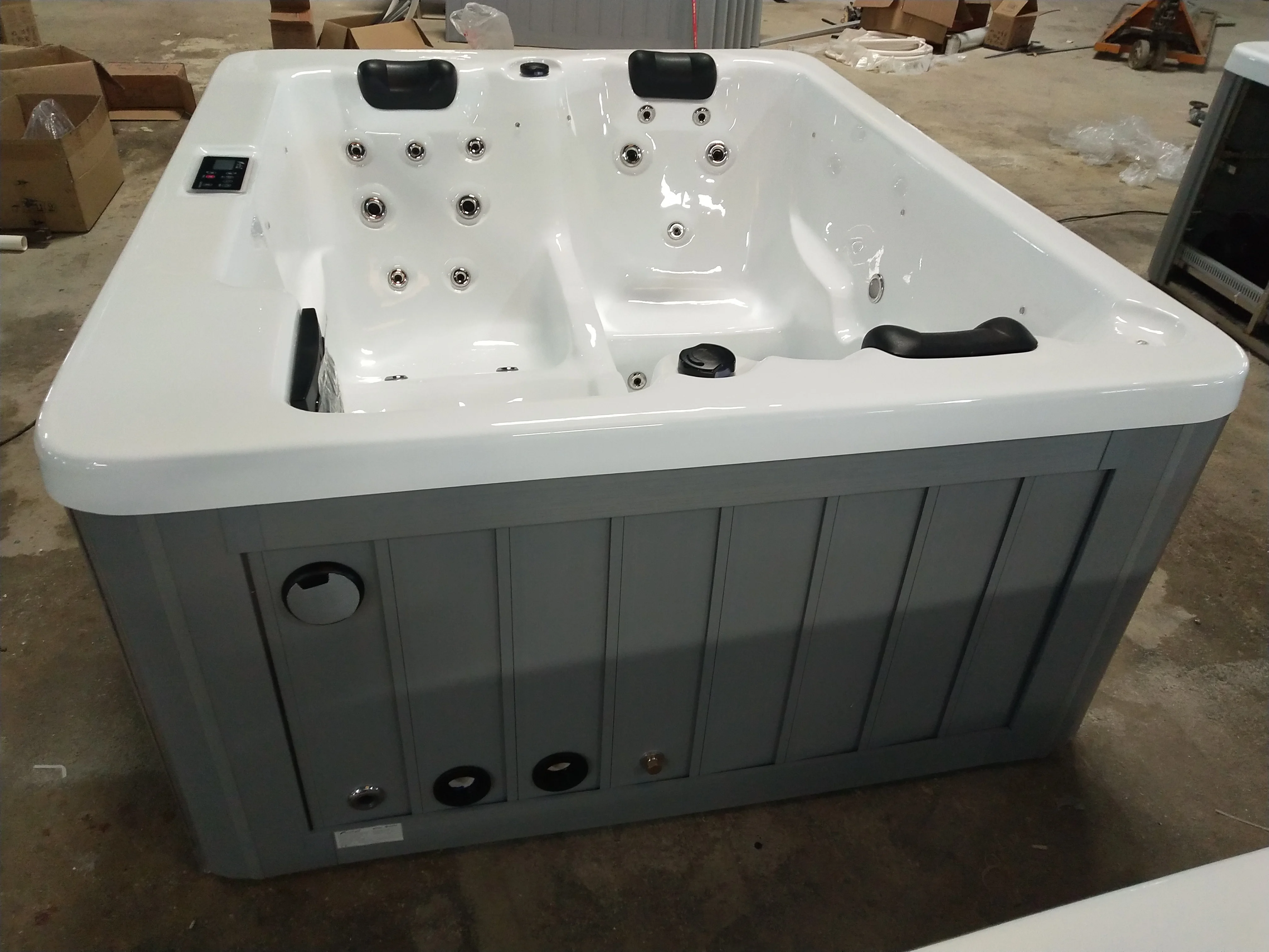 Good price massage center outdoor spa jetted hot selling cost-effective three people outdoor hot tub