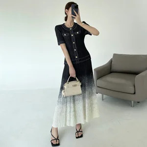Miyake 2025 Summer New Fashion One-Set Pleated Printing Gradient Skirt Button Design Sense Fashion Joker Two-Piece Set Solid