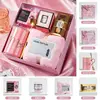Cucchiaio con coperchio rosa, asciugamano, sapone per aromaterapia, Ferrero