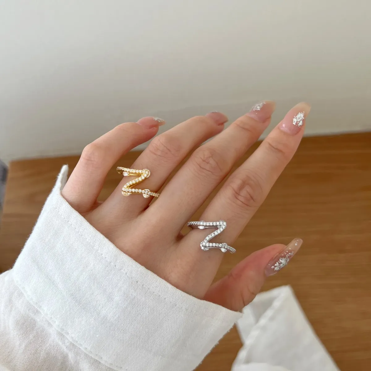 KAKODIY 925 Sterling Silver Ring 18K Gold Plated Exquisite Pearlescent Cubic Zirconia Cubic Zirconia Zircon Pave Lightning Women's Ring detail 3