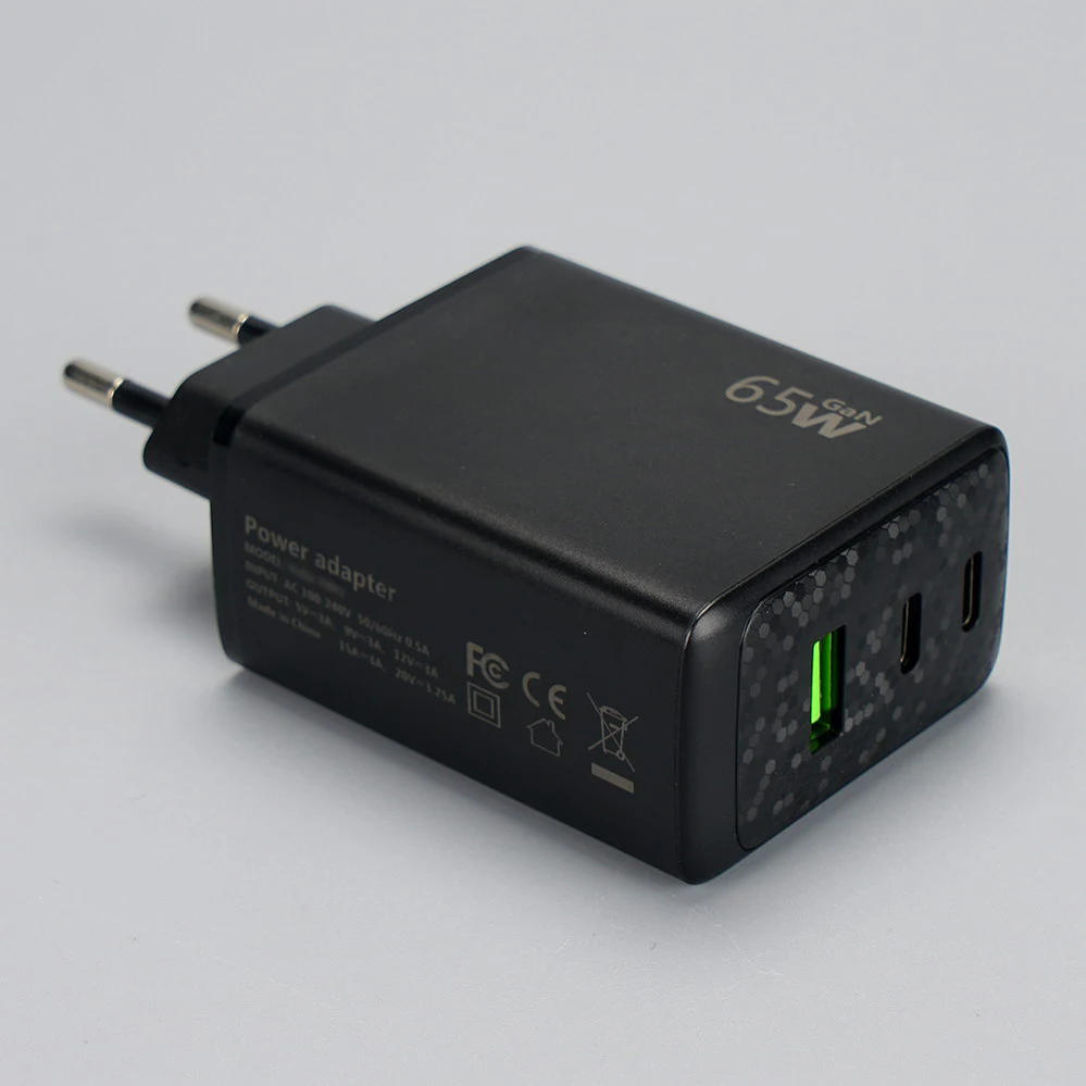 EU/Europe Plug 1 USB-A + 2 USB Type-C 65W GaN GaN White Travel/Wall charger 110V-230V 2021