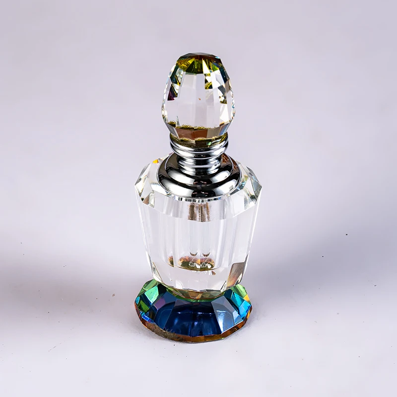 Wholesale of New Products 3ml Glass Empty Bottle Small and Simple Crystal Perfume Bottle