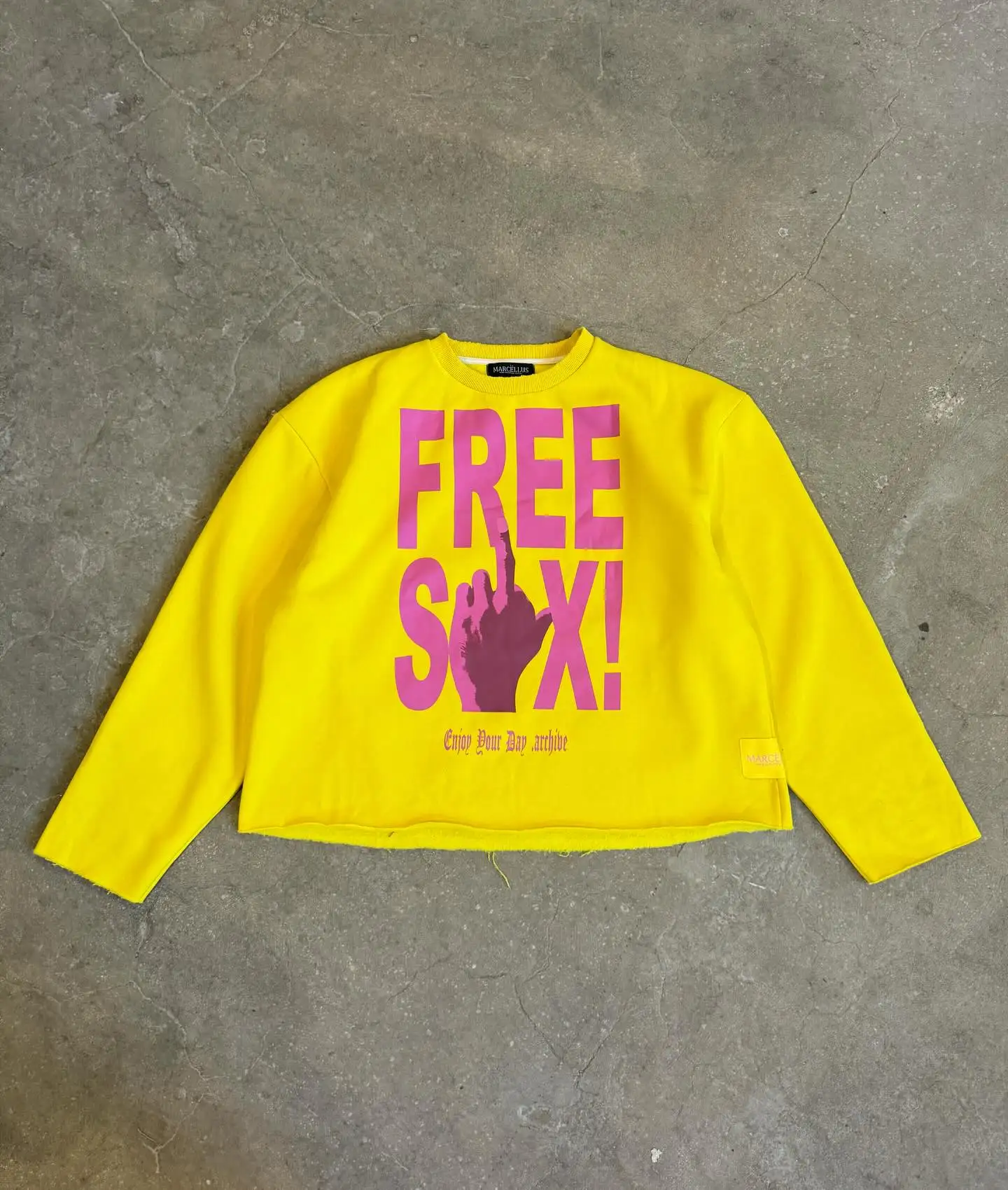 Salati Tshirt Manufacturer Custom Graphic Round Neck French Terry Boxy Oversized Print Full Long Sleeve Cropped T Shirt for Men gallery 3