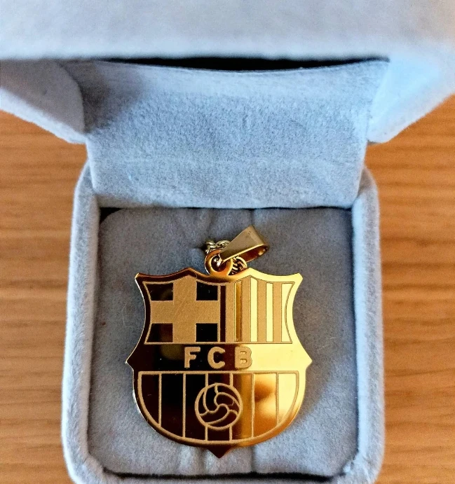 FCバルセロナペンダントネックレス ステンレス製 スポーツジュエリー