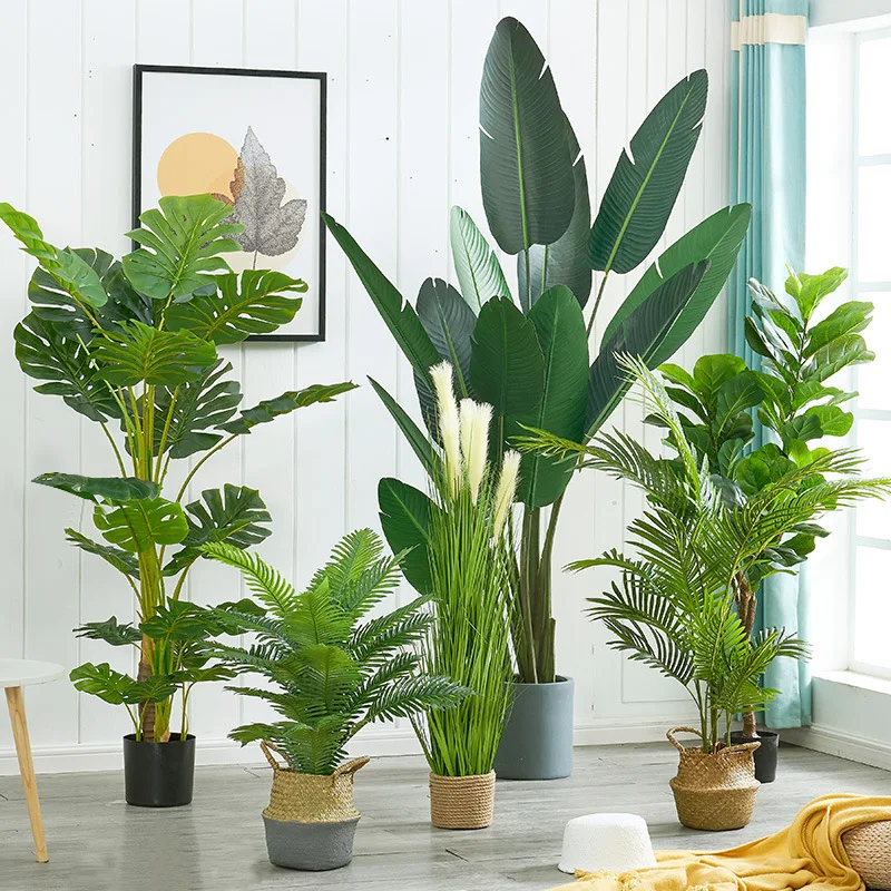 Hot Sale 120cm Artificial Palm Trees for Hotel Home Decoration Mini Plastic  Plant Tree for Garden Artificial Fake Plant