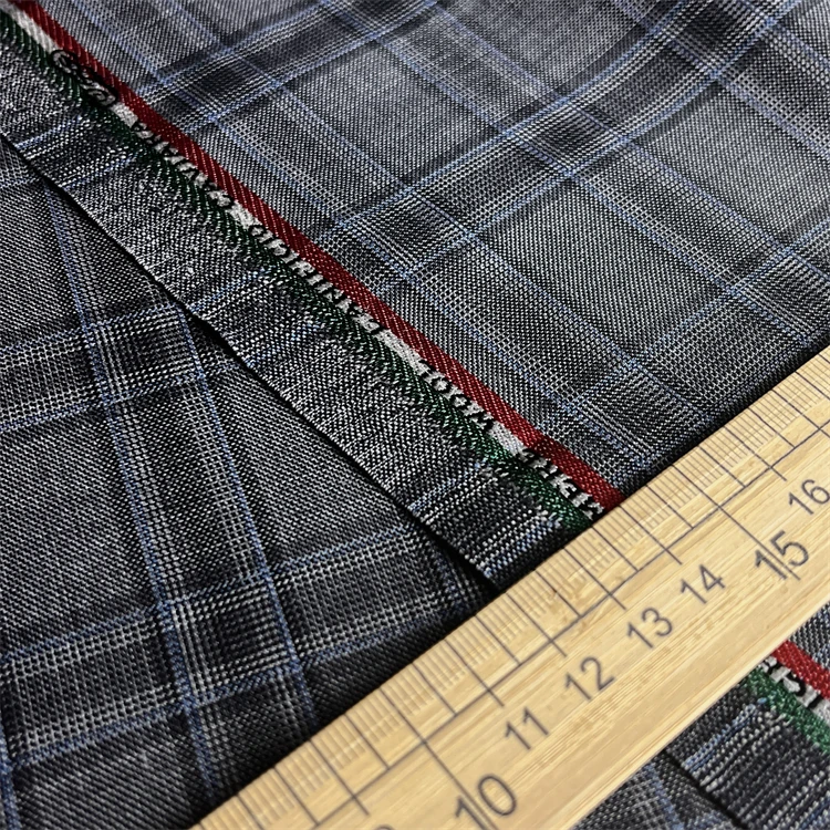 Italian Worsted Plaid Check Stripe Wool Polyester Suiting Fabric for Men