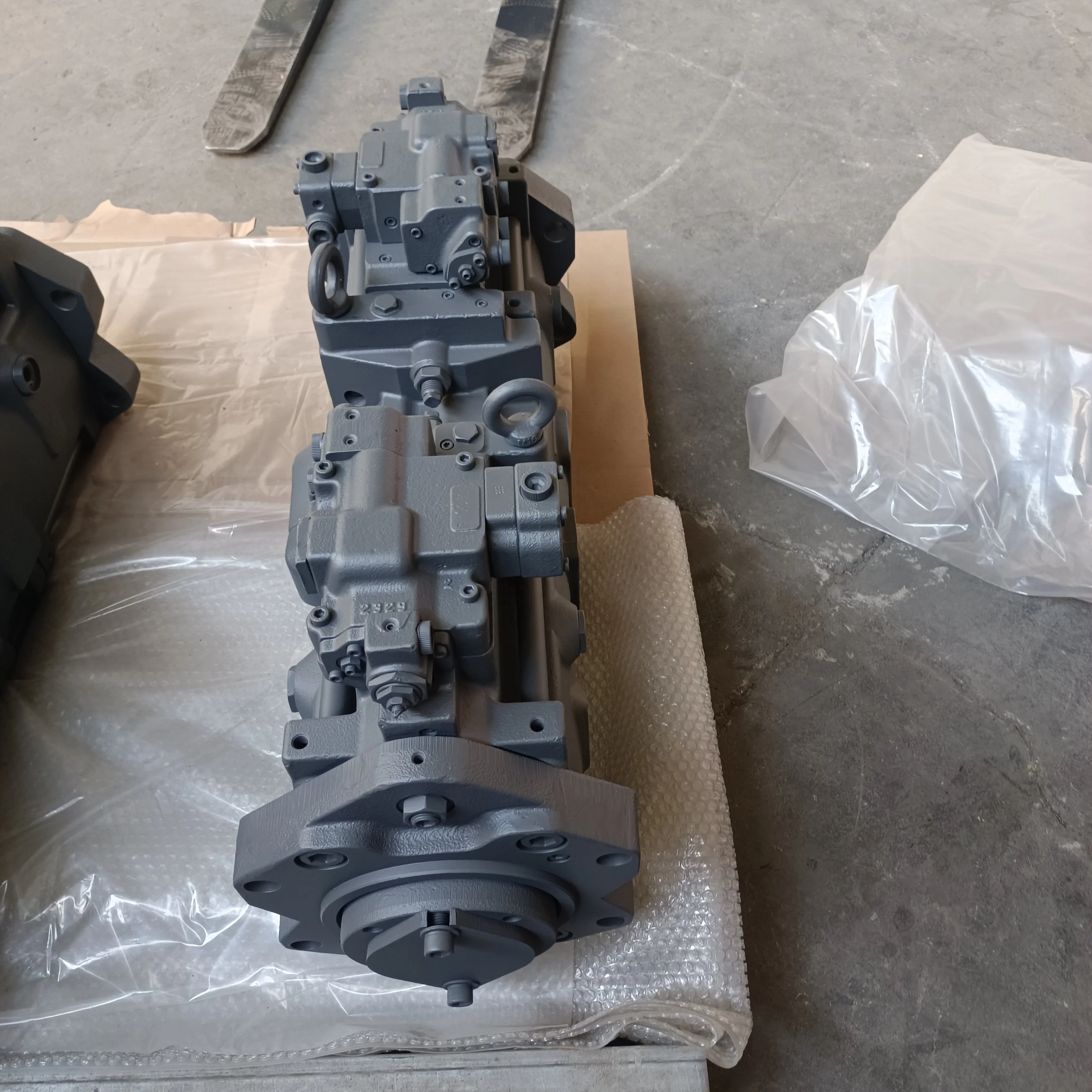 Spare Parts 4624104 4689080 4626856 EX3600 Main Pump EX3600-5 