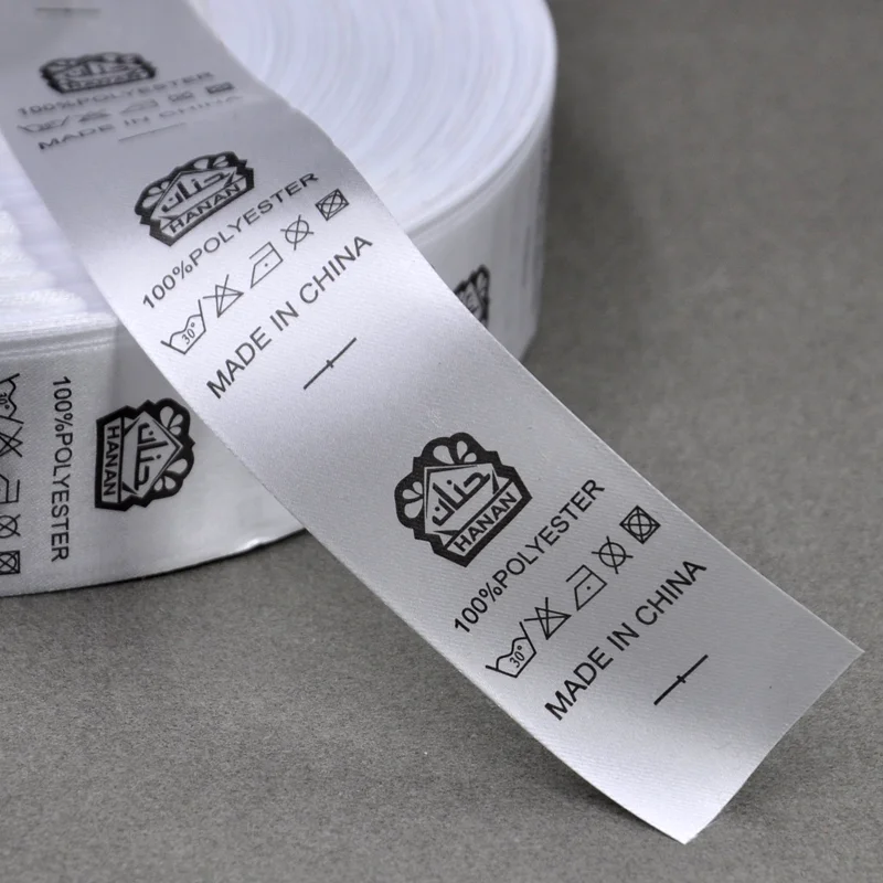 Пользовательские атласные этикетки для одежды