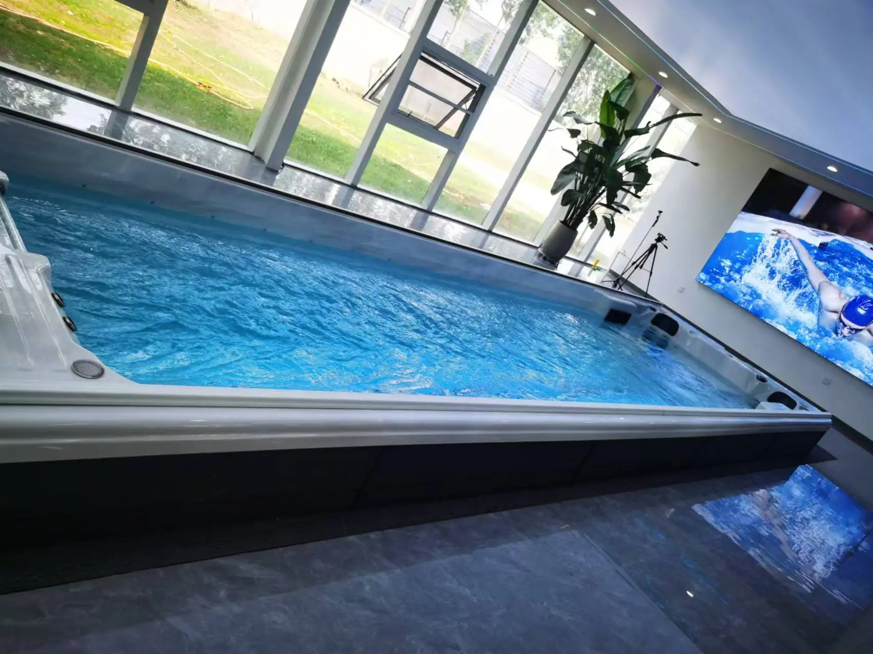 Swim Spa Pool With Cover, Designed for Outdoor Endless Jacuzzis Pool ...