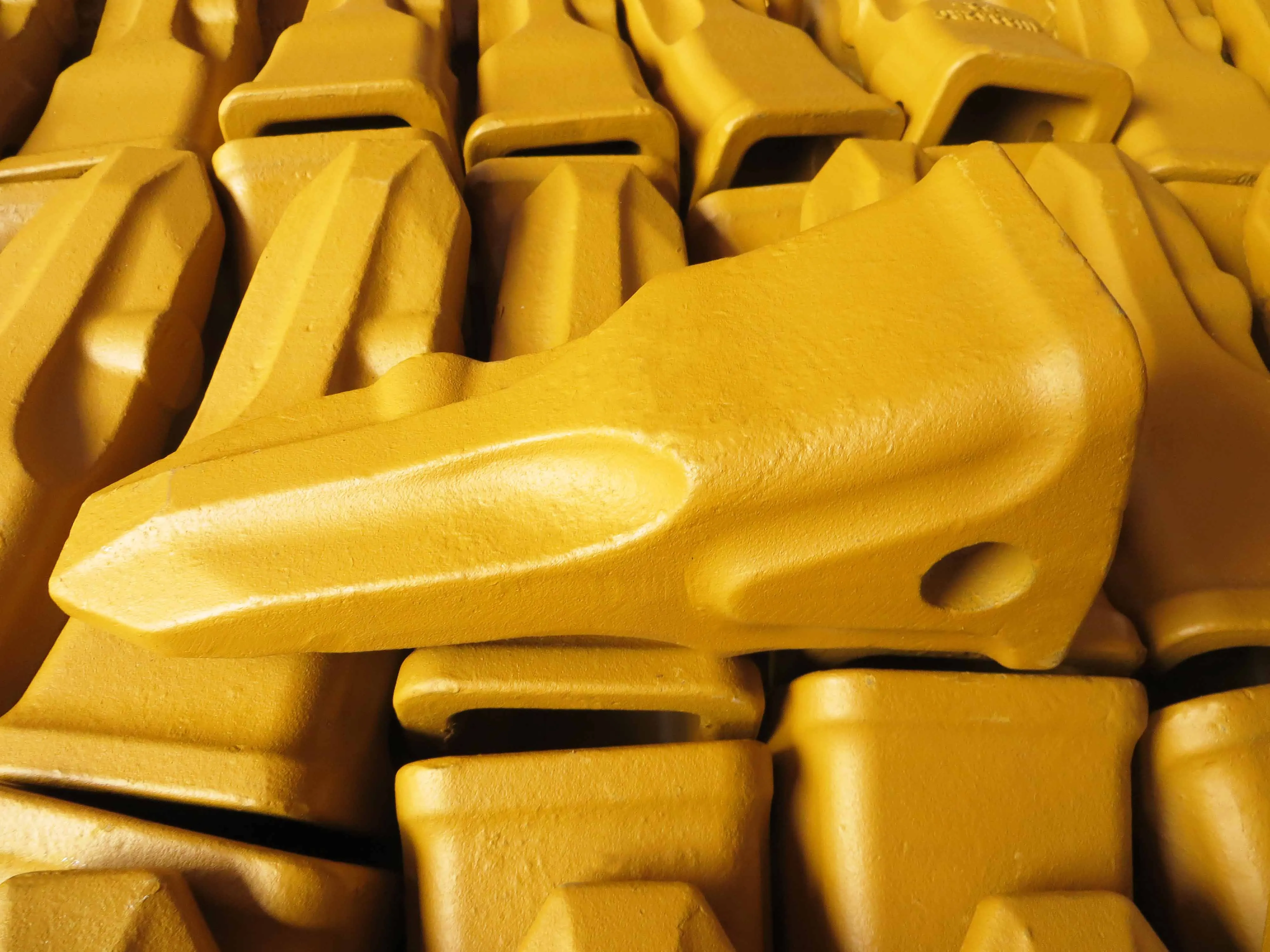 Oem Loader Excavator Backhoe Forged Bucket Teeth Suppliers Cat320 1u3352 1u3302 1u3202 1u3252 1u3452