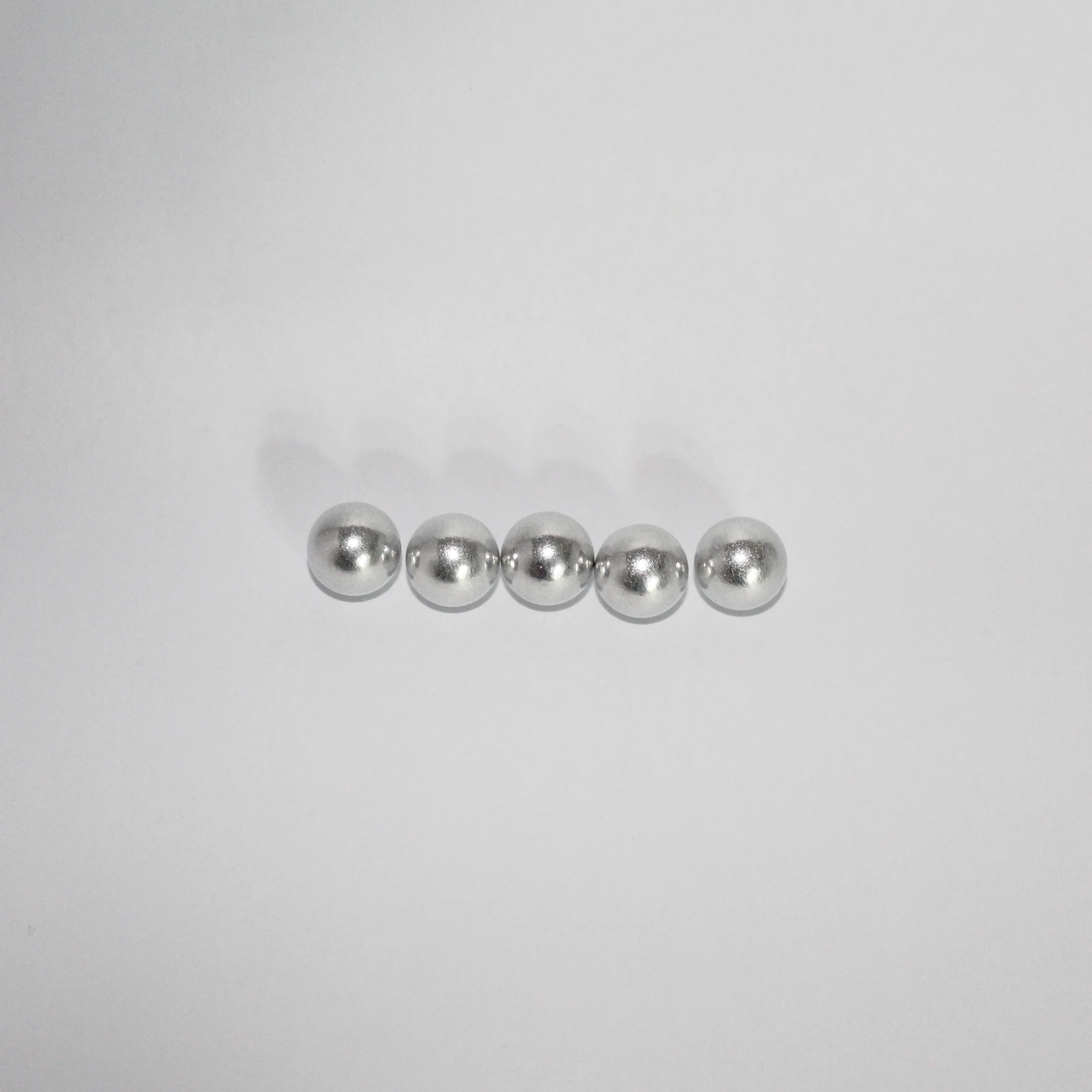 viên bi nhôm đặc bóng gương, đường kính 50 caliber, 68 caliber, 43 caliber, 2–40 mm, 2,4 mm, 12,7 mm, 12,7 mm, 17,27 mm